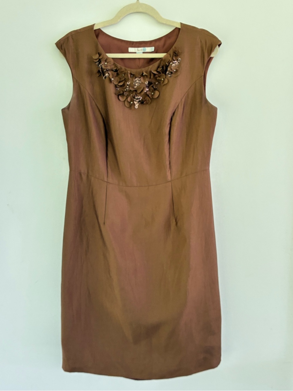 Boden Women’s Silk blend Embellished Sleeveless Sheath Dress Brown 10 *flaw